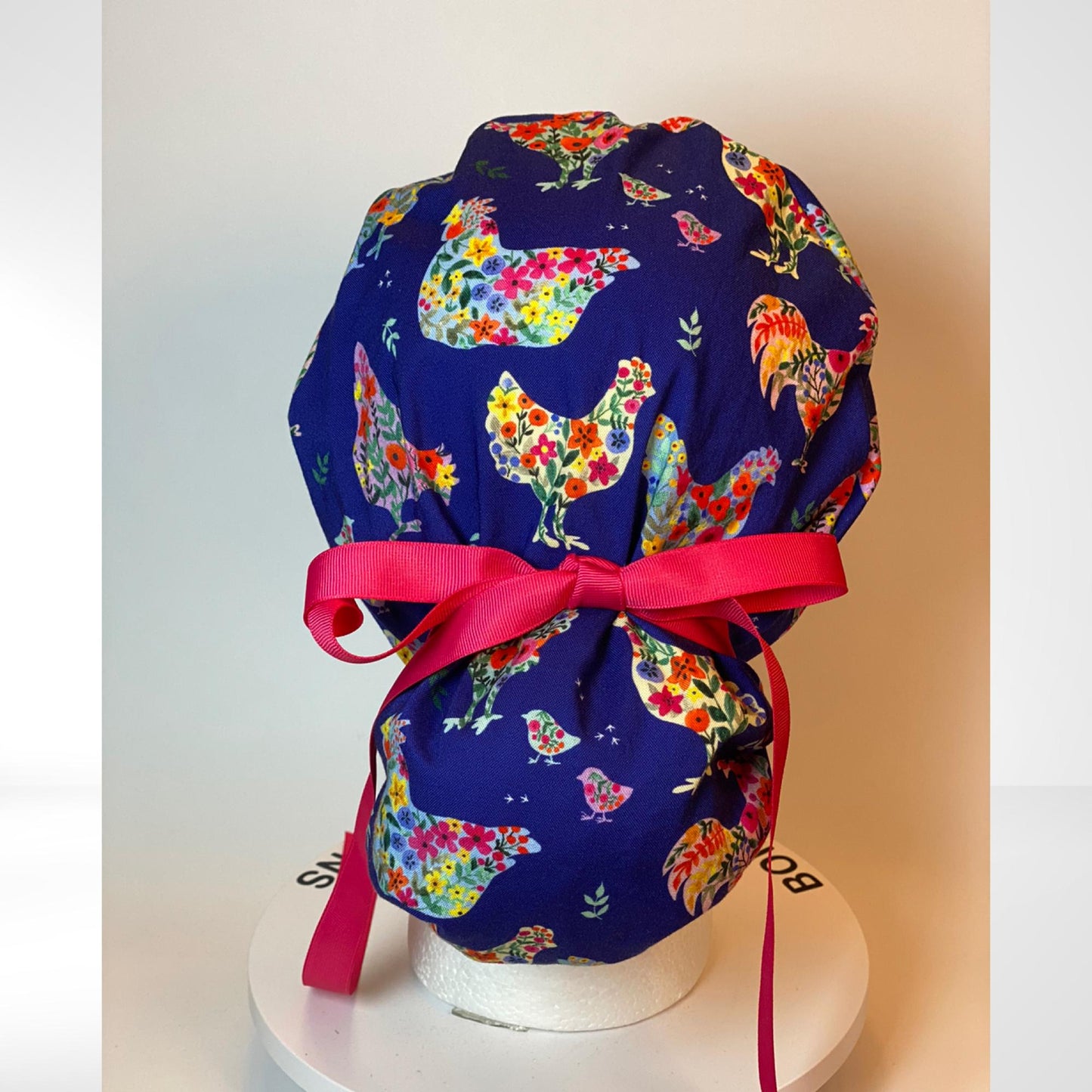 Chicken print womens scrub cap, Bonnet Head Designs