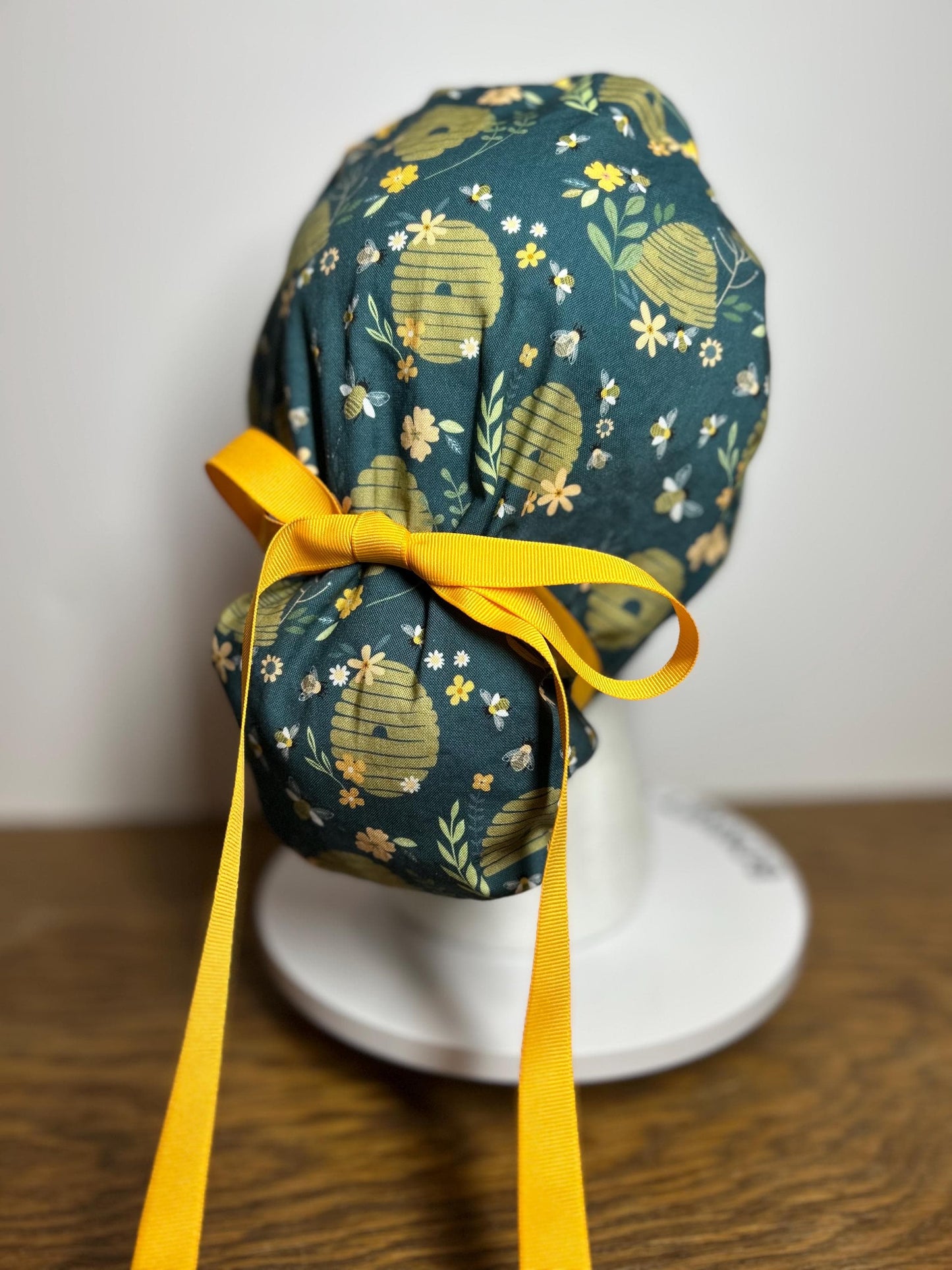 Women’s Bee print ponytail scrub cap | premium spring beehive scrub hat