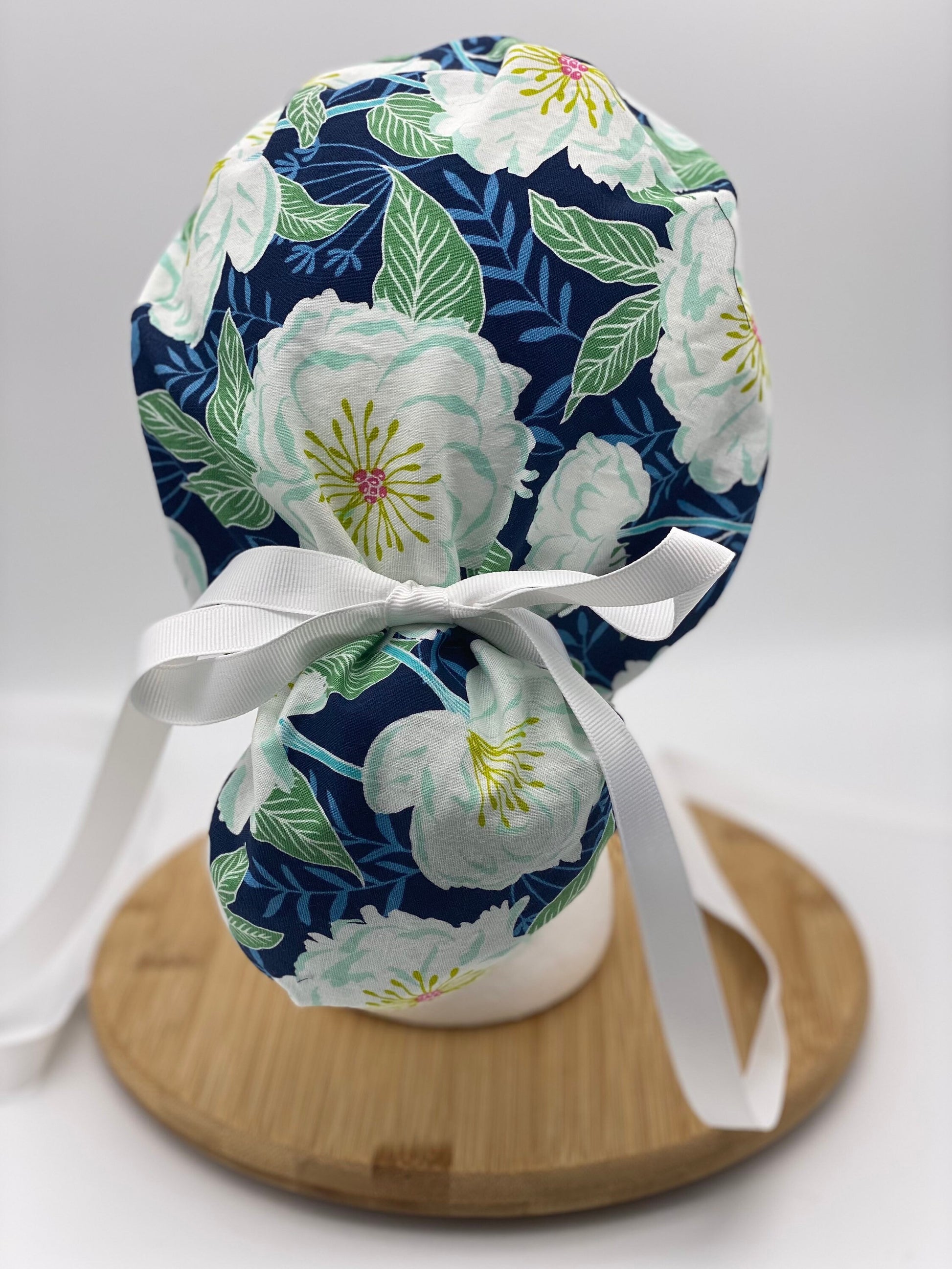 White camellias scrub cap, navy and white floral scrub cap, scrub hat camellias, Bonnet Head Designs