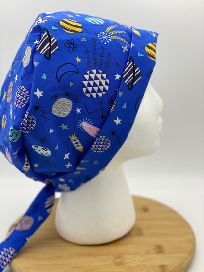 Blue space print tie back scrub cap, scrub cap planets, scrub hat outer space, space ship scrub hat, Bonnet Head Designs