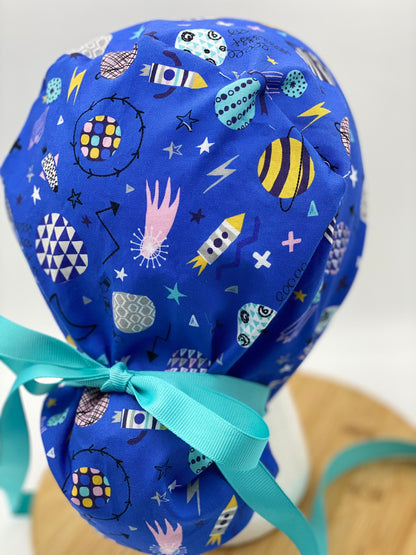 Blue space print scrub cap, scrub cap planets, scrub hat outer space, space ship scrub hat, Bonnet Head Designs