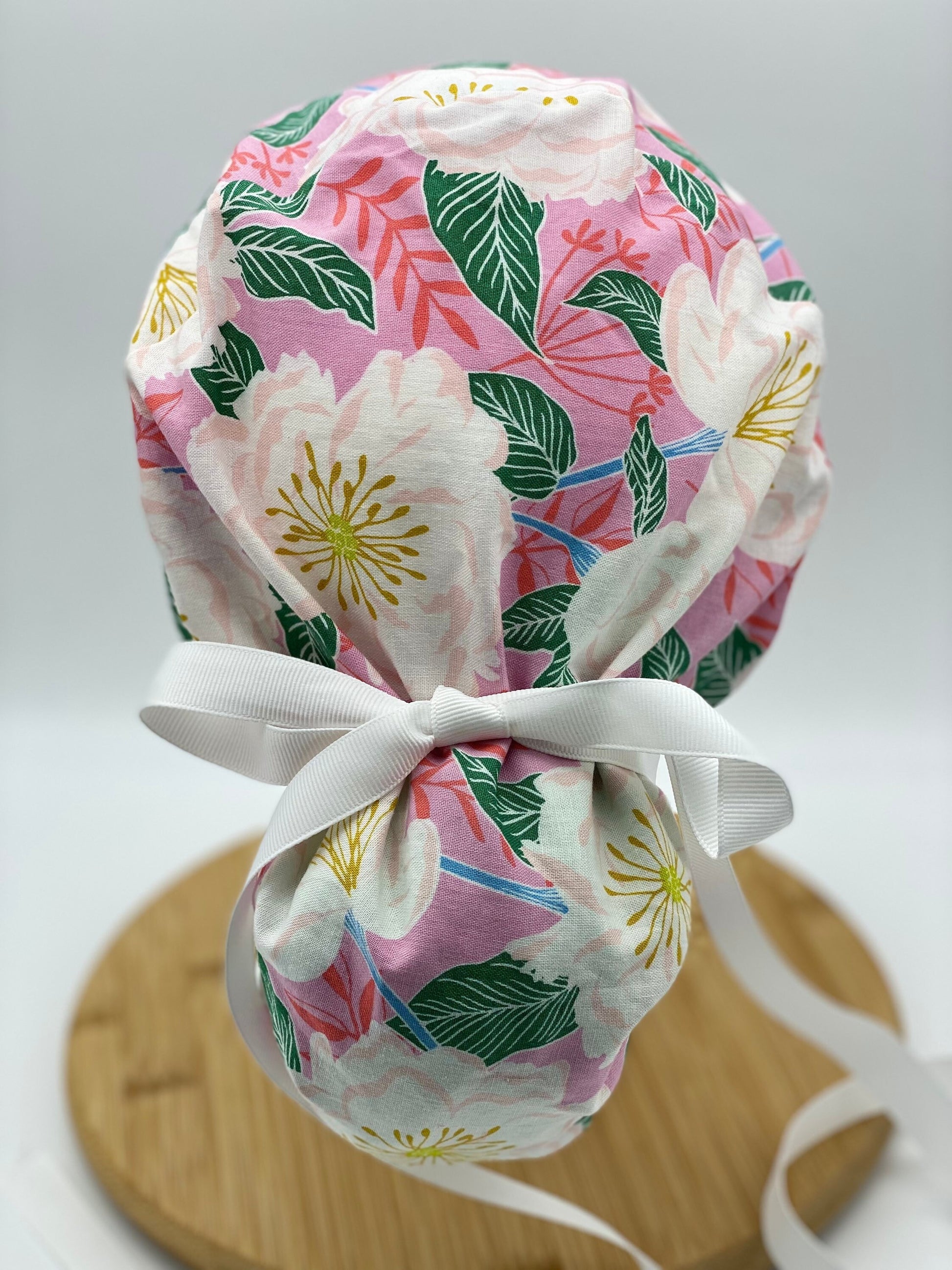 SALE! White camellias scrub cap, pink and white floral scrub cap, scrub hat pink camellias, Bonnet Head Designs