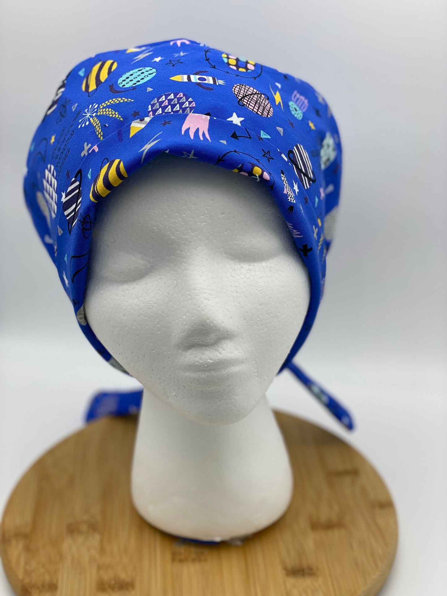 Blue space print tie back scrub cap, scrub cap planets, scrub hat outer space, space ship scrub hat, Bonnet Head Designs