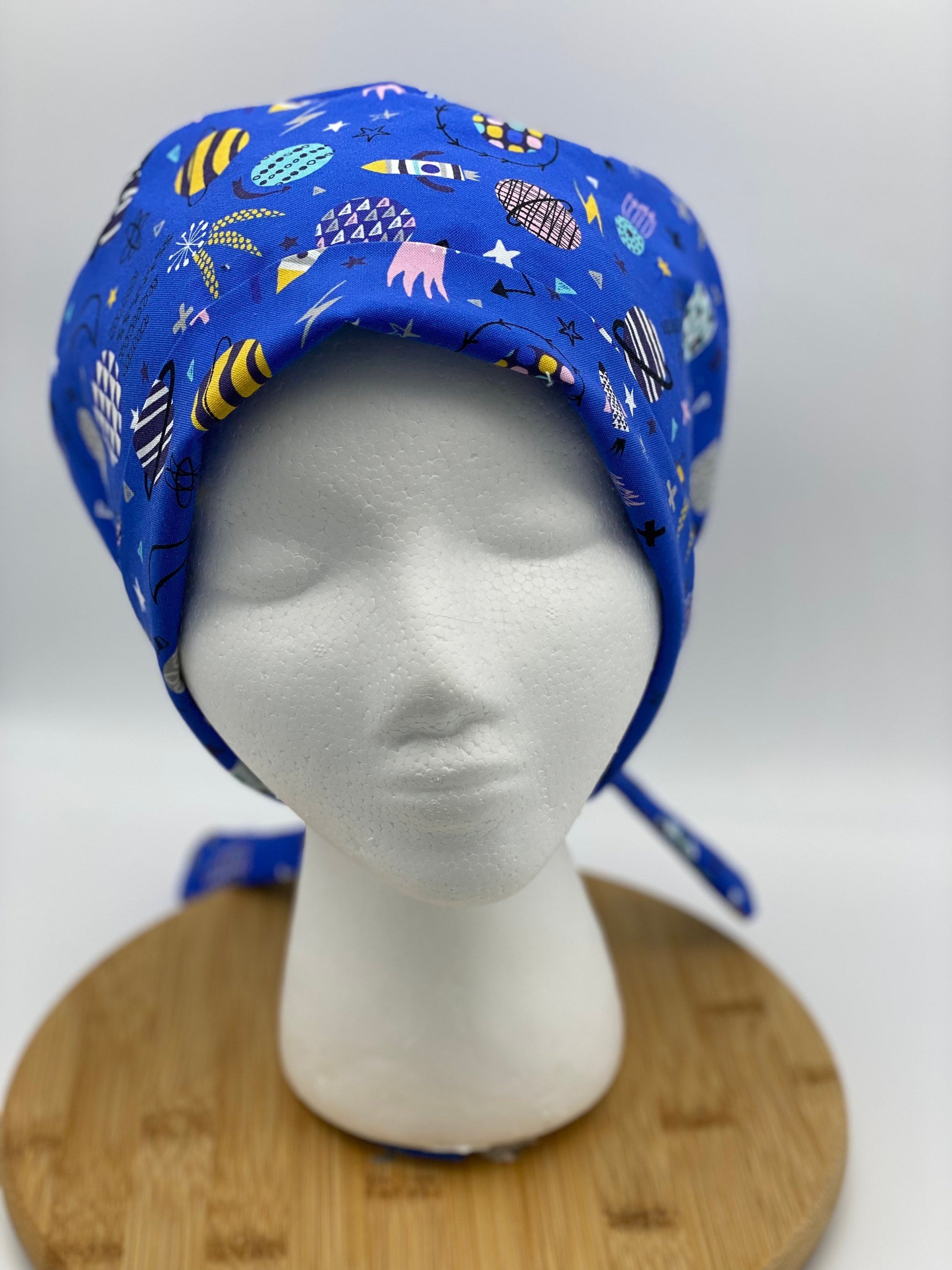 Blue space print tie back scrub cap, scrub cap planets, scrub hat outer space, space ship scrub hat, Bonnet Head Designs