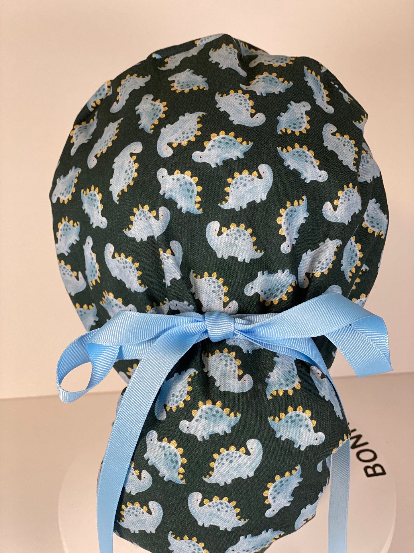 Dinosaur print scrub cap, scrub hat stegosaurus dinosaurs, Bonnet Head Designs