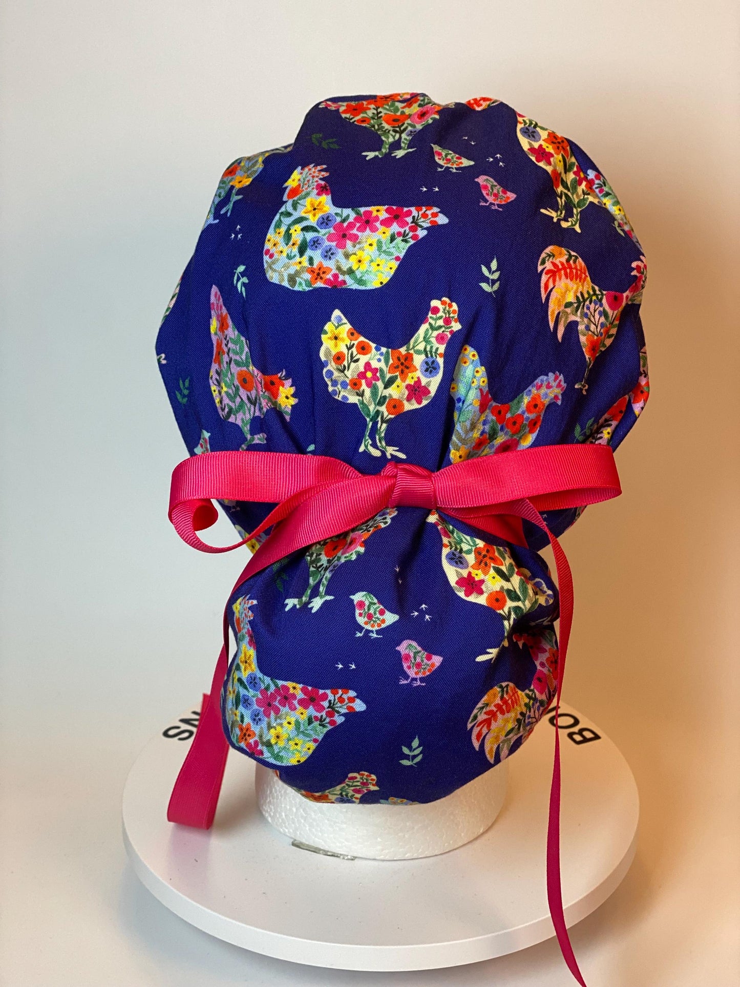 Chicken print womens scrub cap, Bonnet Head Designs