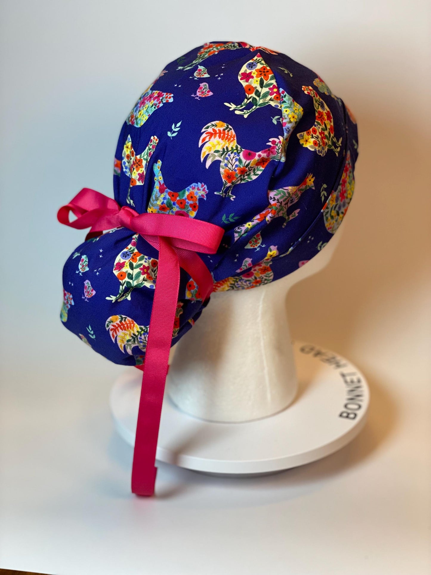 Chicken print womens scrub cap, Bonnet Head Designs