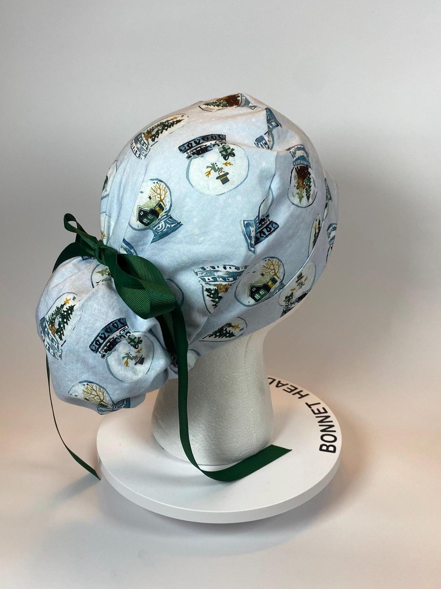 Snow globe scrub cap, winter scrub hat, holiday print scrub cap, scrub cap Christmas, Bonnet Head Designs