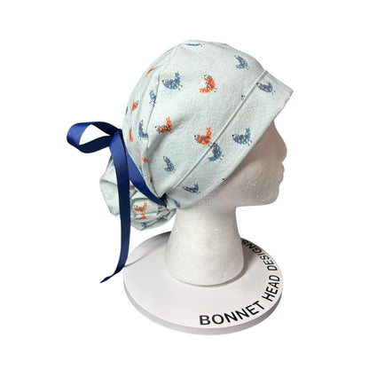 Winter Snow Birds Ponytail Scrub Cap: Women's Cinch Tie Hat