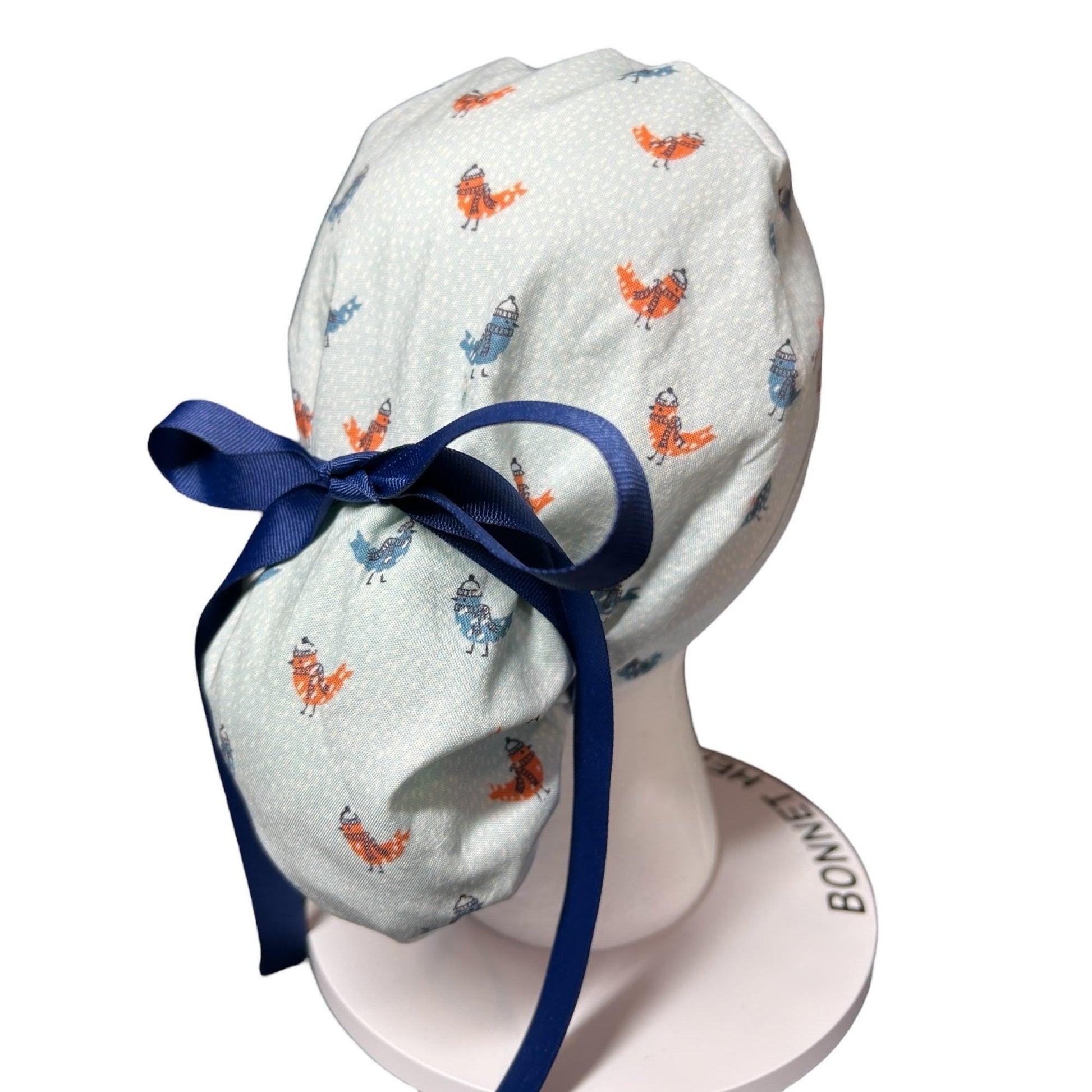 Winter Snow Birds Ponytail Scrub Cap: Women's Cinch Tie Hat