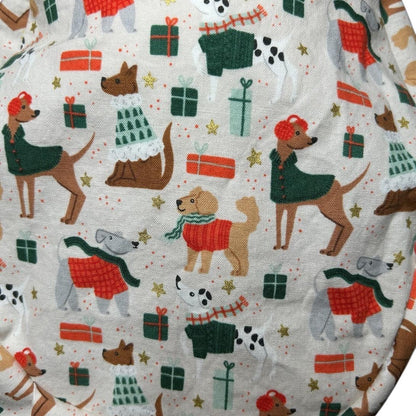 Christmas Dogs Euro Scrub hat: 'Merry Pawmas' Cream Fabric