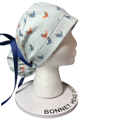 Winter Snow Birds Ponytail Scrub Cap: Women's Cinch Tie Hat