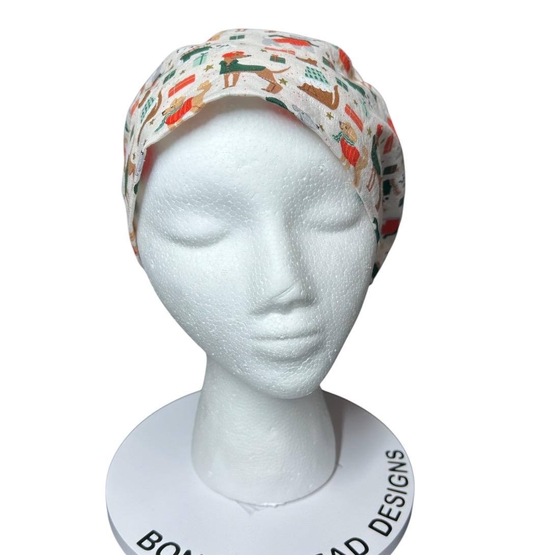 Christmas Dogs Euro Scrub hat: 'Merry Pawmas' Cream Fabric