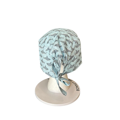Men’s blue and gray shark print scrub cap: surgeon style with ties