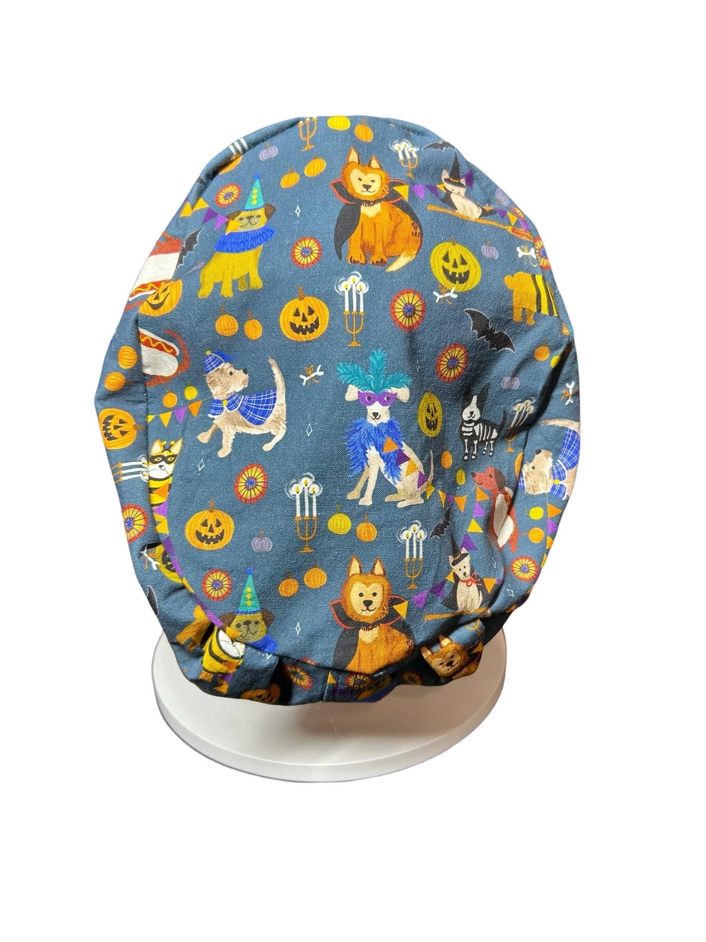 Euro scrub cap with toggle: Howl-ween fabric, dogs in costume