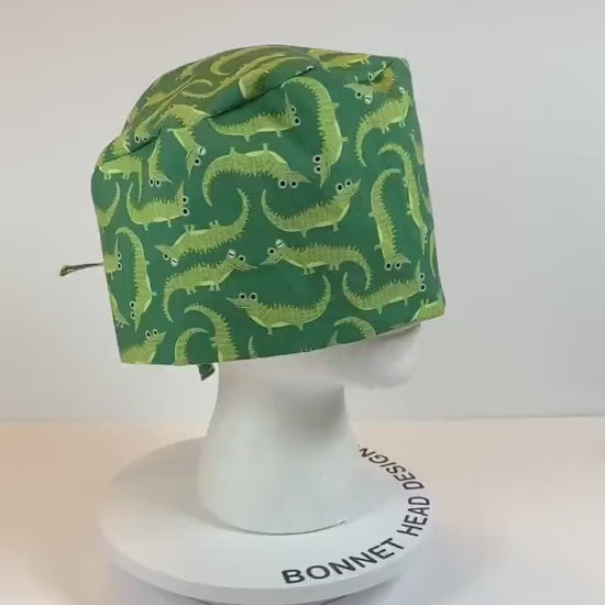 Men’s green alligator scrub cap, unisex alligator print scrub hat, surgeon style scrub cap, Bonnet Head Designs