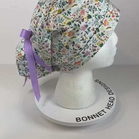 Rifle Paper Co white bramble fields fabric scrub cap, white floral scrub hat, nurse gift, doctor gift, Bonnet Head Designs