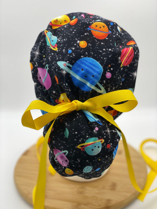 Happy planets ponytail scrub cap